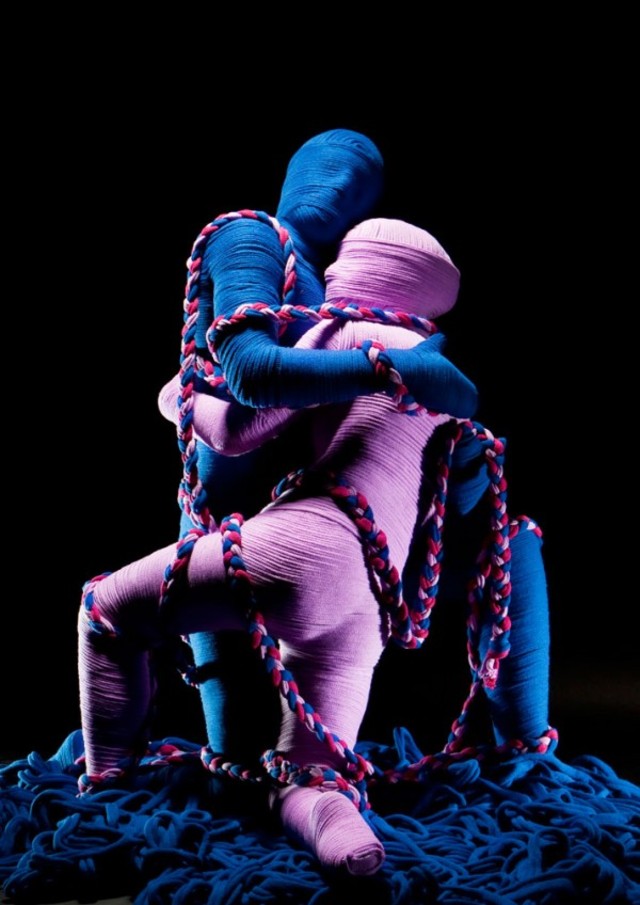 Lana-Sutra-by-Erik-Ravelo-for-Benetton-2-600x848