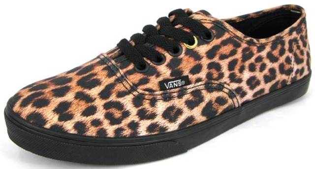 Leopard Vans