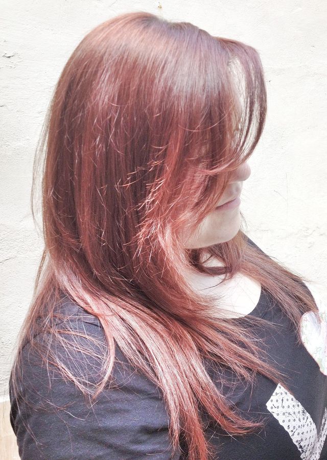 Long Straight/ Flick hair ! 