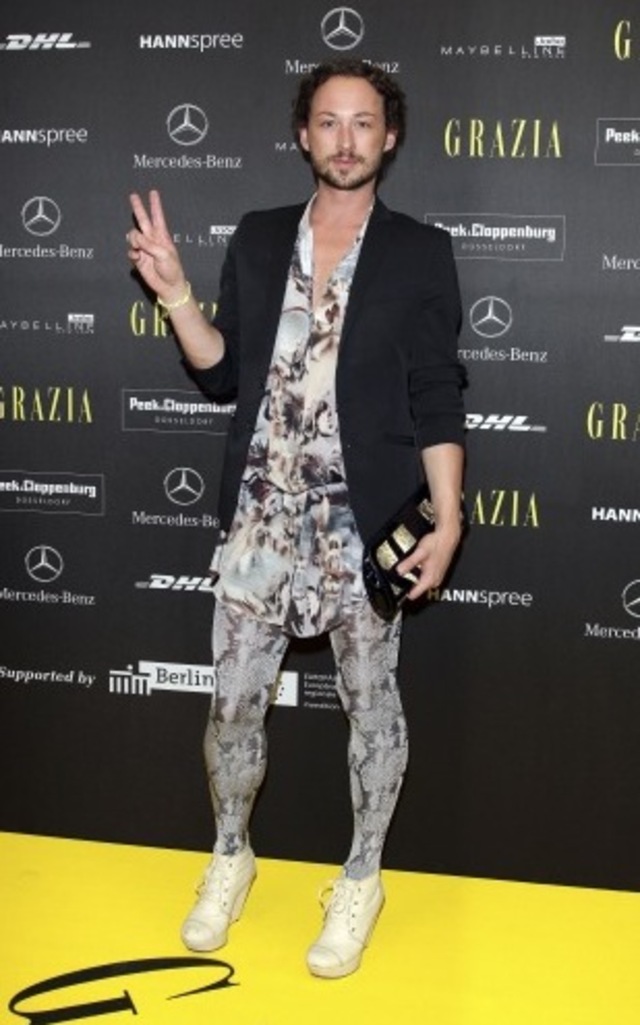 Mantyhose Bangstyle