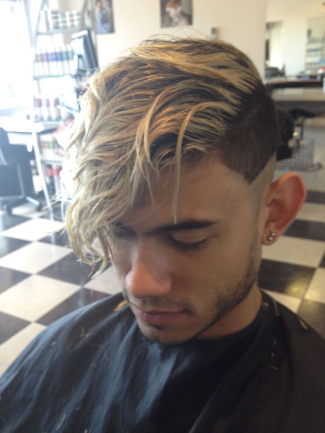 Men's undercut