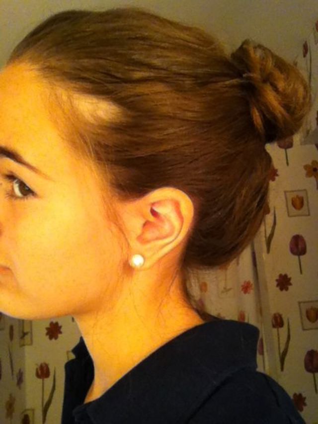 Messy Bun 