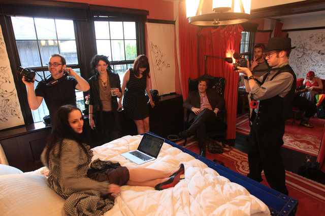 MollyCrabapple-WiH06-0406