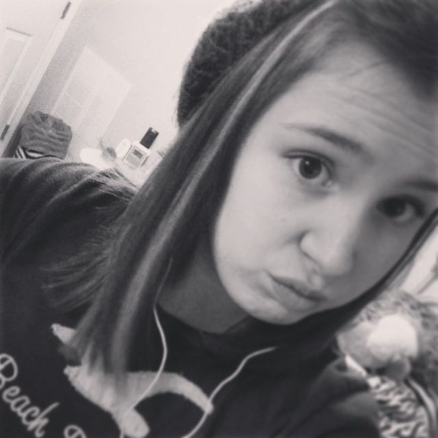 New hair style and color?