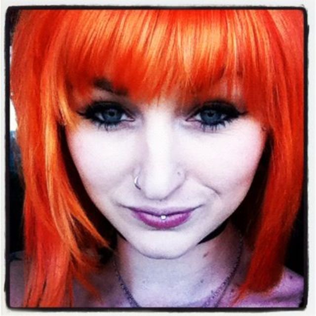 ORANGE 