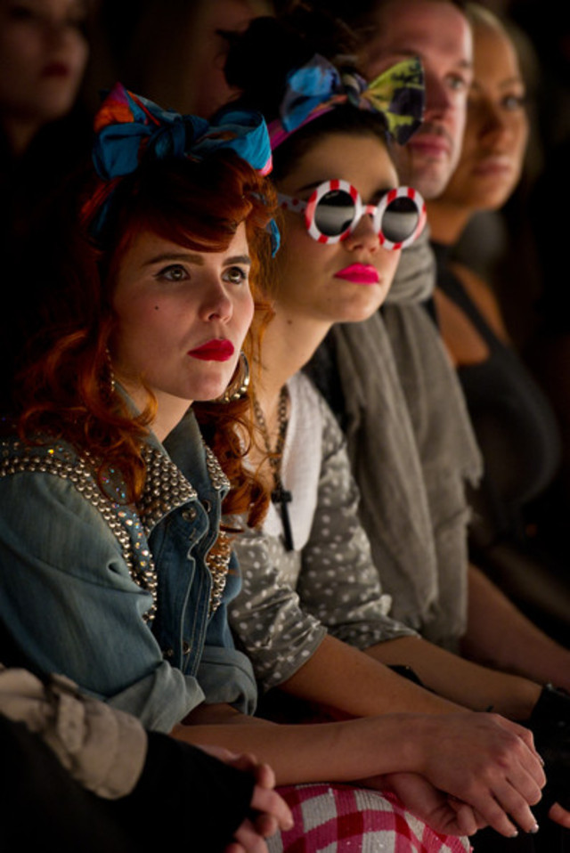 Paloma+Faith+Celebrity+Front+Row+Day+5+LFW+ot7viEd7n0rl