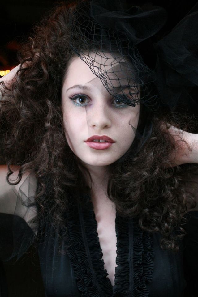 Portrait of a Lady by Amanda Munson