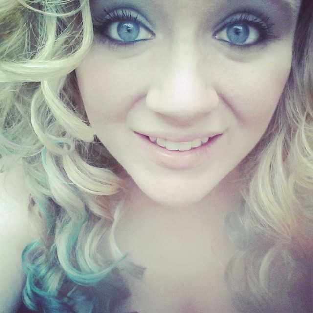 Prom Hair - Curls