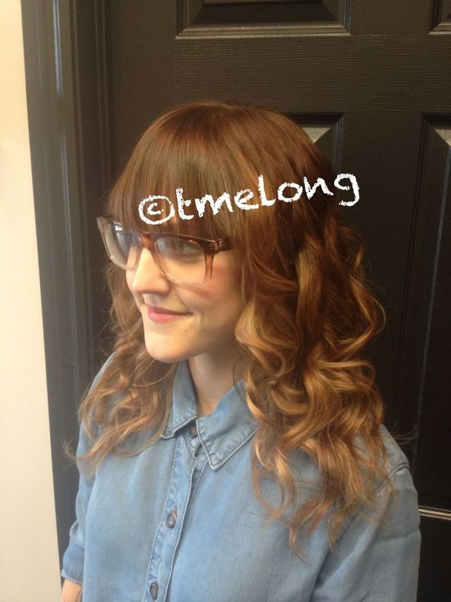 Robyn; summer balayage with loose waves 