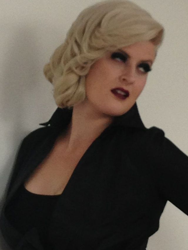 Shoot time Raven