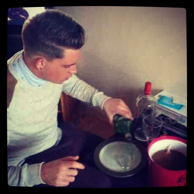 Side parting