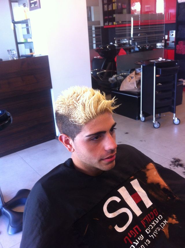 #Styling#Fashion#Color#LongHair#SHortHair#Vogue#MensFashion#Celebrities#Magazines#Highlights#TelAviv#Israel#StudioHafif#BlowDry#Makeup#IbnGvirol#FashionShow#Before#After#WavyHair#Straight #Hair#HairCut#TLV#Lipstick#ישראל#שיער# #Ladiesfashion #אופנה#     