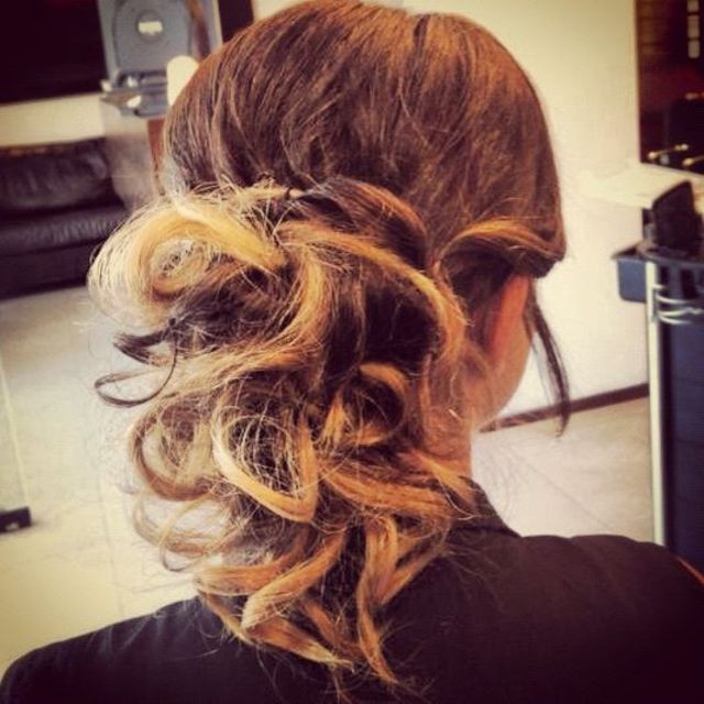 #Styling#Fashion#Color#LongHair#SHortHair#Vogue#MensFashion#Celebrities#Magazines#Highlights#TelAviv#Israel#StudioHafif#BlowDry#Makeup#IbnGvirol#FashionShow#Before#After#WavyHair#Straight #Hair#HairCut#TLV#Lipstick#ישראל#שיער# #Ladiesfashion #אופנה# 