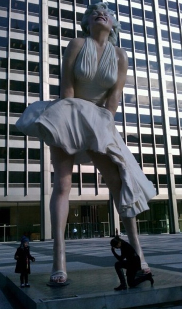 Tebowing Bangstyle.com12