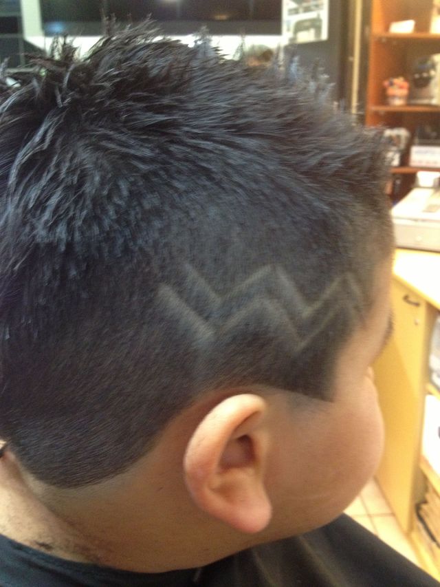 Zig Zag tattoo cut