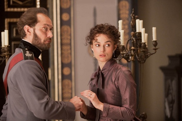 anna-karenina-movie-image-jude-law-keira-knightley