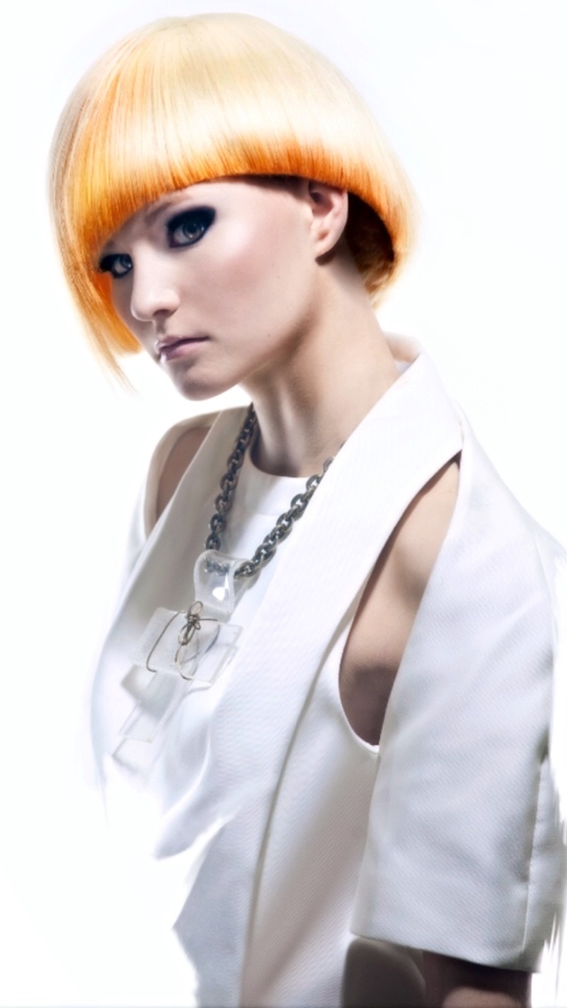 Hair daniel Naumovski Mua Katie Foster photo Natasha Gerschon 