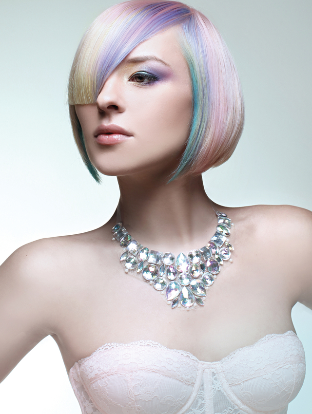 Hair: Nicole Pede
Makeup: Jessica Benner 
Photography: Paula Tizzard 