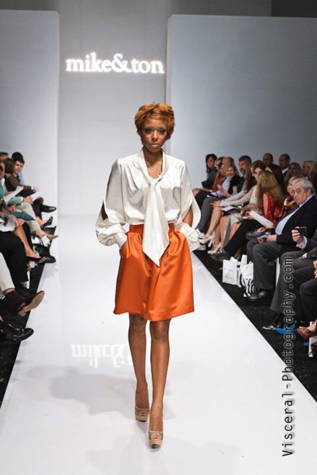 RUNWAY