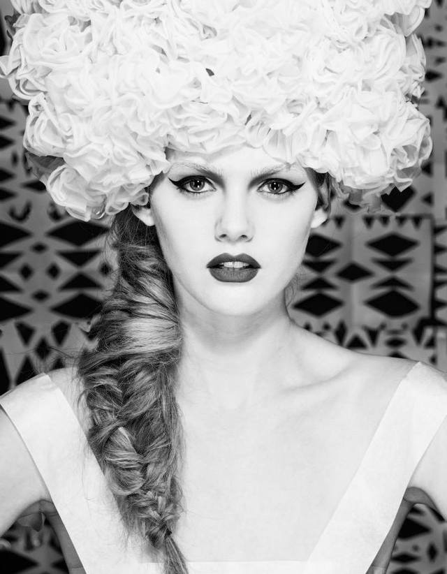 Model Kristin, mua Sigurlín, Hair by me, Photo Anna Kristin