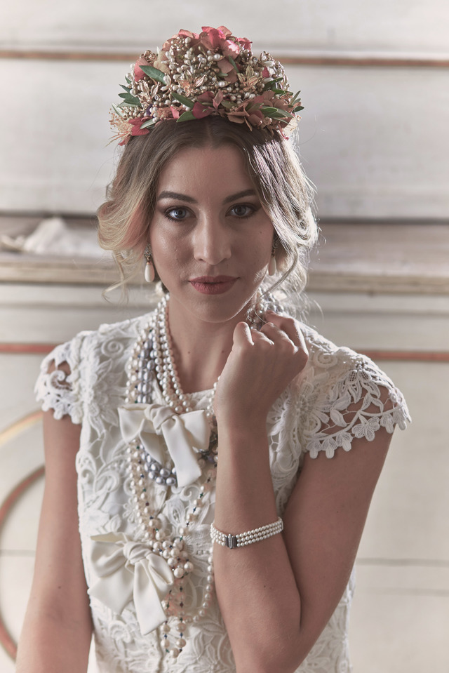 BRIDAL EDITORIAL - NEW ROMANTIC