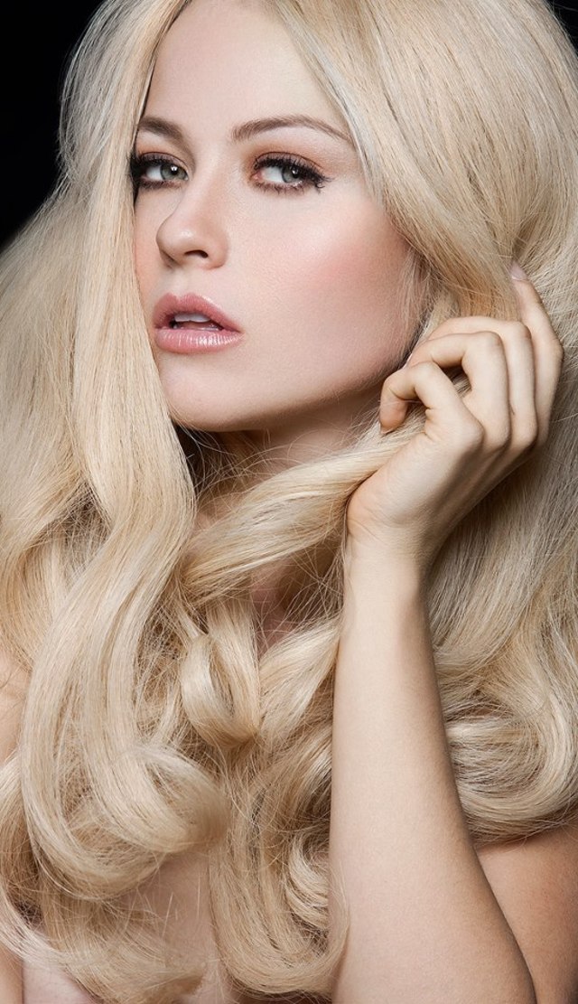 Beauty Editorial By Eugene Conde