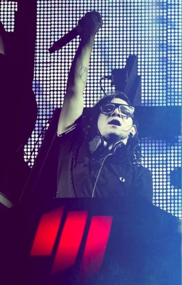Skrillex Machine Never Ending Dubstep Online
