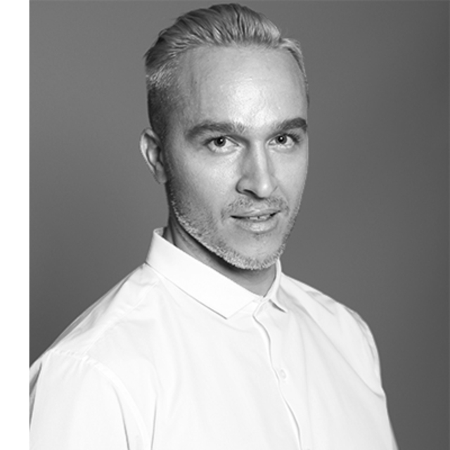 International Color Director 