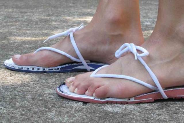 Elisa-van-Joolen-inverted-shoes-10