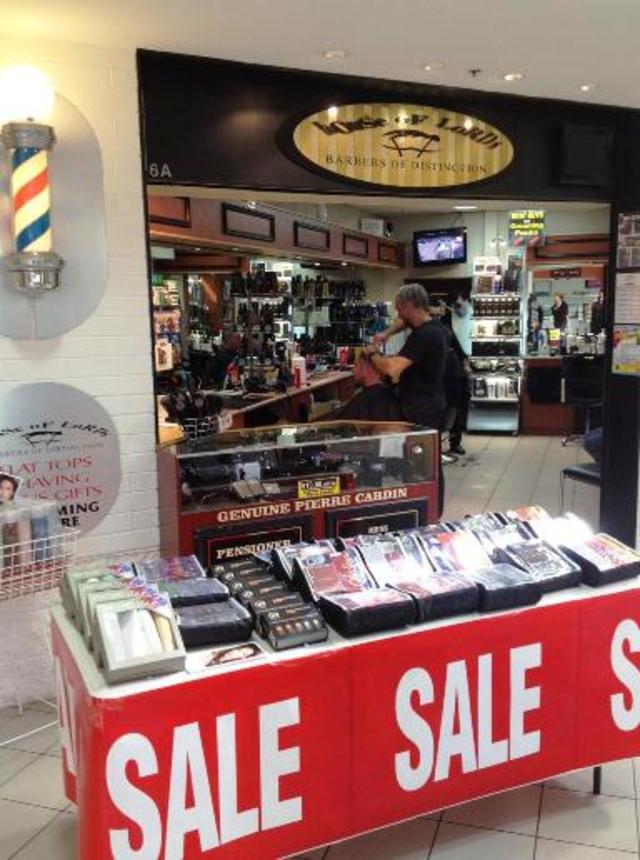 Jumbo Sale at Lords