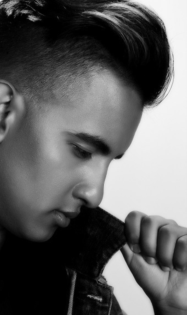 Model: Edgar Guzman
Hair by: Rachel La'Roux 
Photography: Roy DiMarco