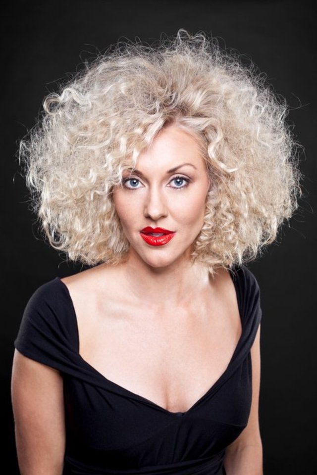 2011 Collection,  Round