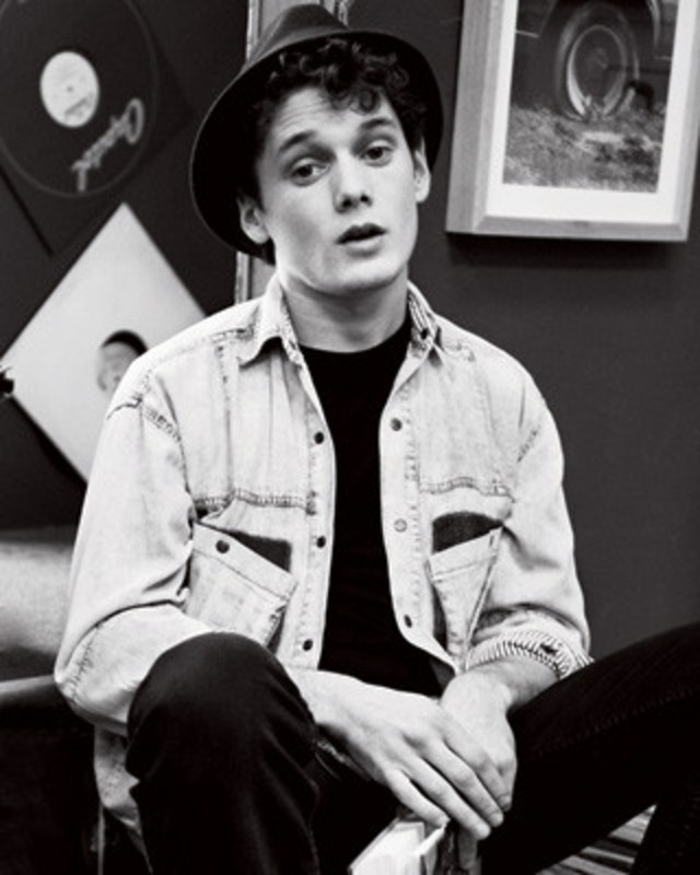 anton-yelchin_gallery