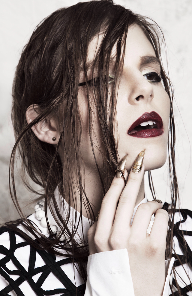 NO ANGEL- FACTICE MAGAZINE