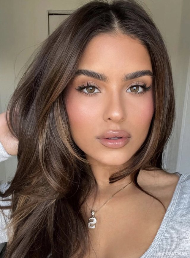 Re sized b2ecb3e970a434ca747a makeup