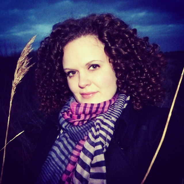 Curly hair