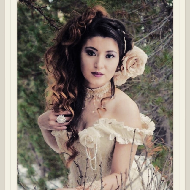 Snow shoot! Hair/makeup: Nicole Young photographer: Mary Gromer