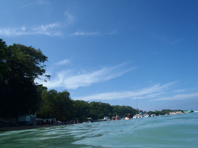 JAMAICAN STYLING NOV 2012 - BEAUTIFUL SUN, SAND, ARCHITECTURE, PEOPLE + LIFESTYLE