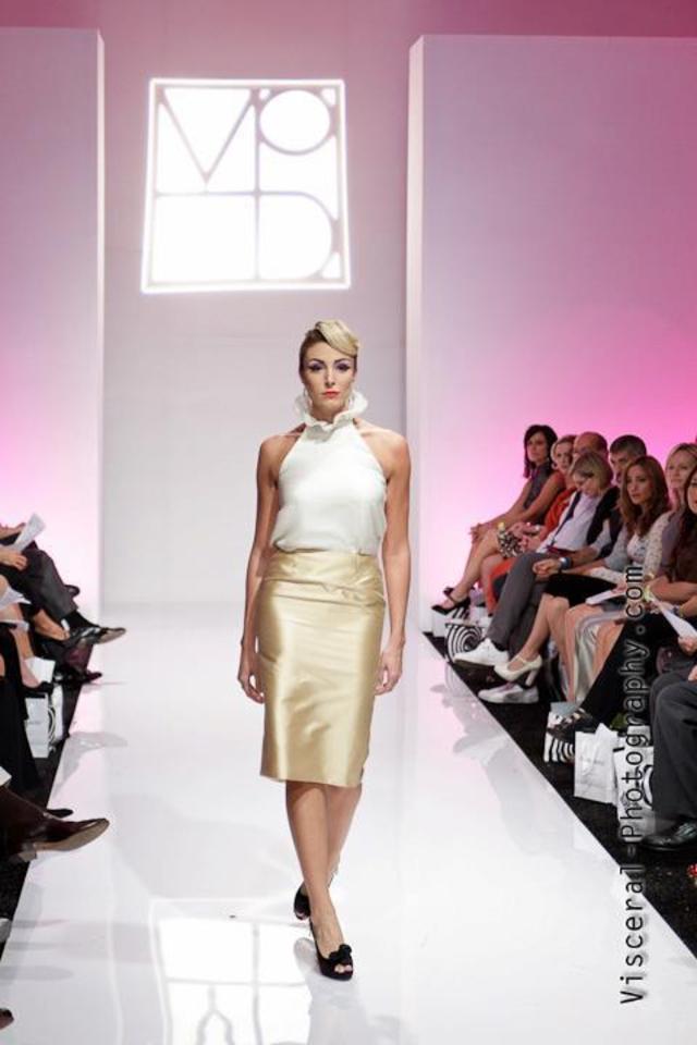 RUNWAY