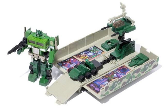 bape-transformers-toys-2