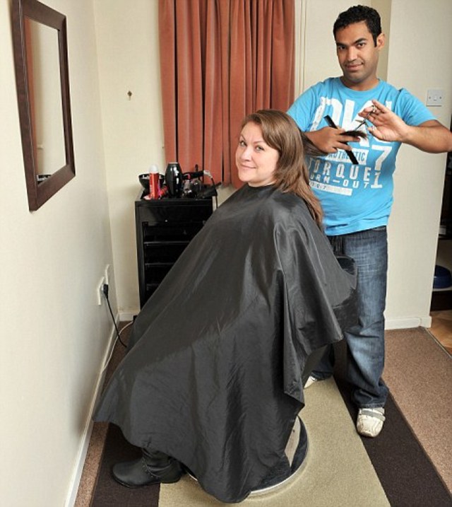 Britain's First Fat Hair Salon Feature