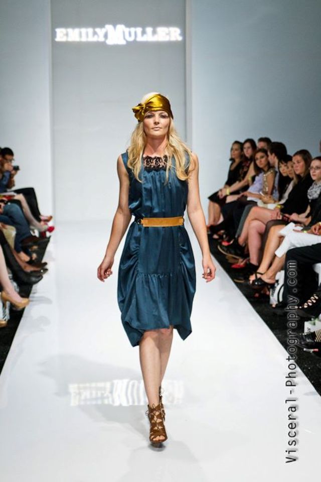 RUNWAY