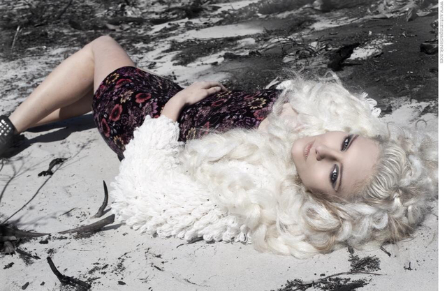Photo Autumn Paciorek, hair/MU Juliana Koutouzakis 