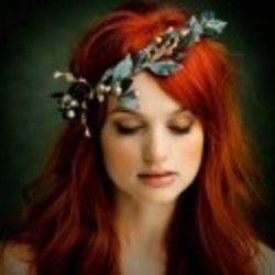 Re sized beautiful hair accessory ava
