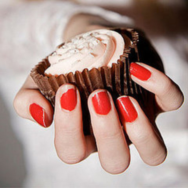 How-Fix-Chipped-Nail-Polish