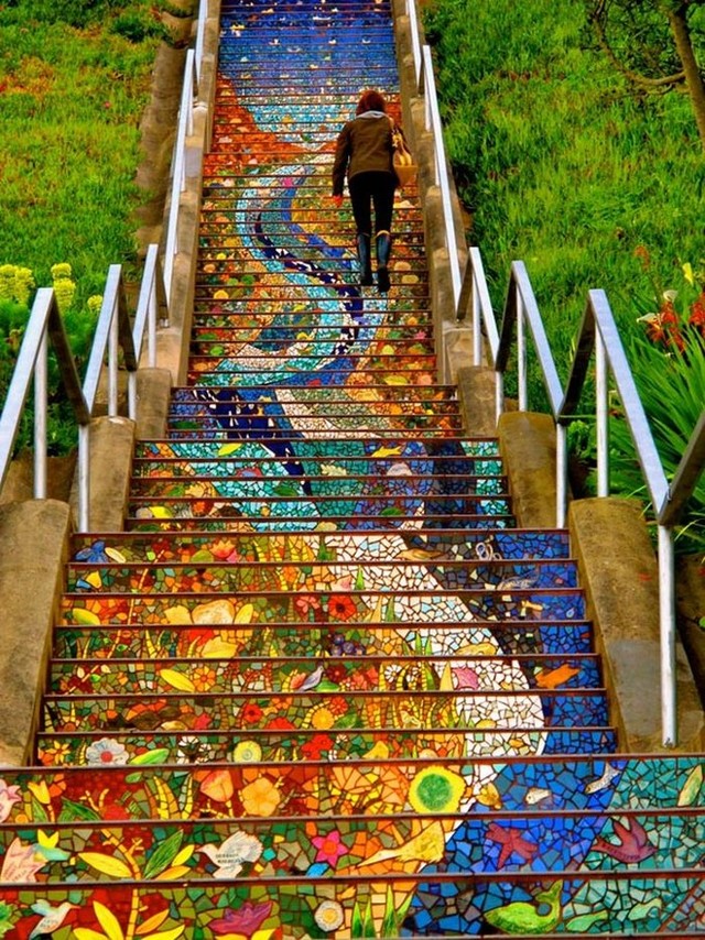 16thAveSteps