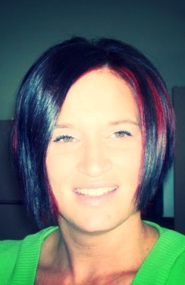 black inverted bob with redlights