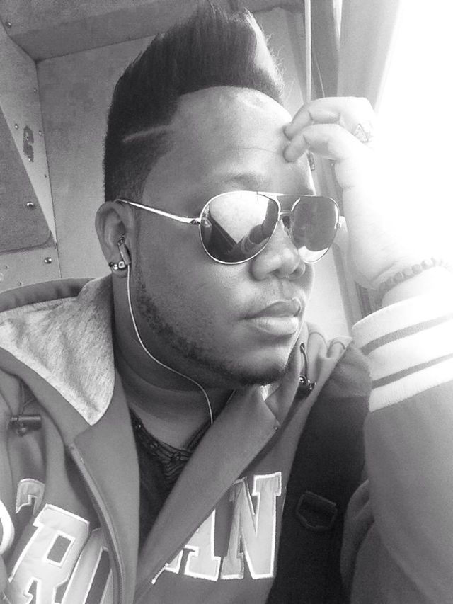 black n white 
