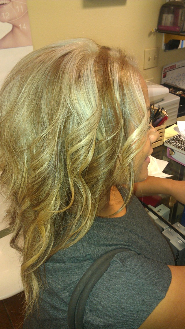 blond