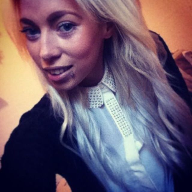 blonde hair 